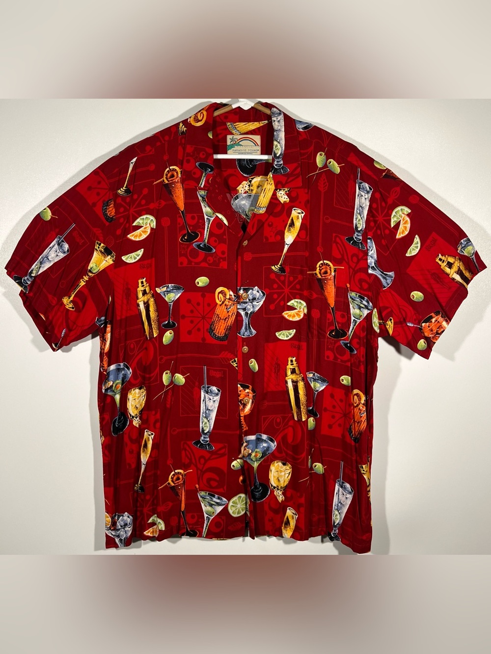 Vintage Paradise Found Mens Red Hawaiian Shirt Cocktail Martini Glass Shaker XXL